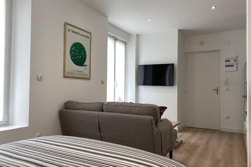 Studio 25M2 Avec Parking Prive - Lycee Roosevelt - Arena - Gare Reims Luaran gambar